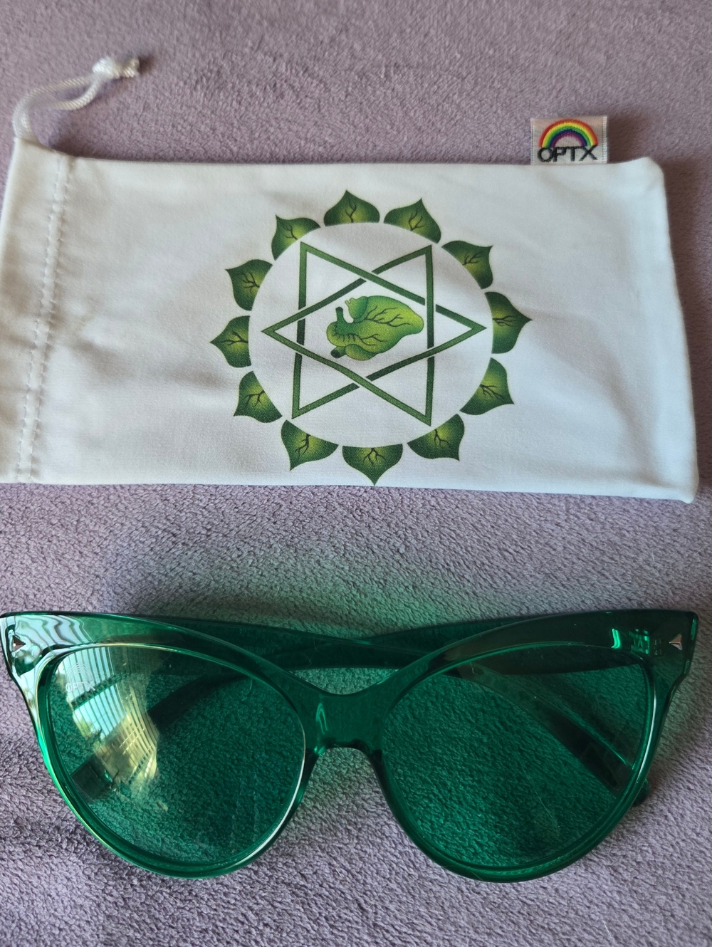 Rainbow OPTX Cat Eye - Renewal Green Sunglasses HTF - Picture 3 of 11